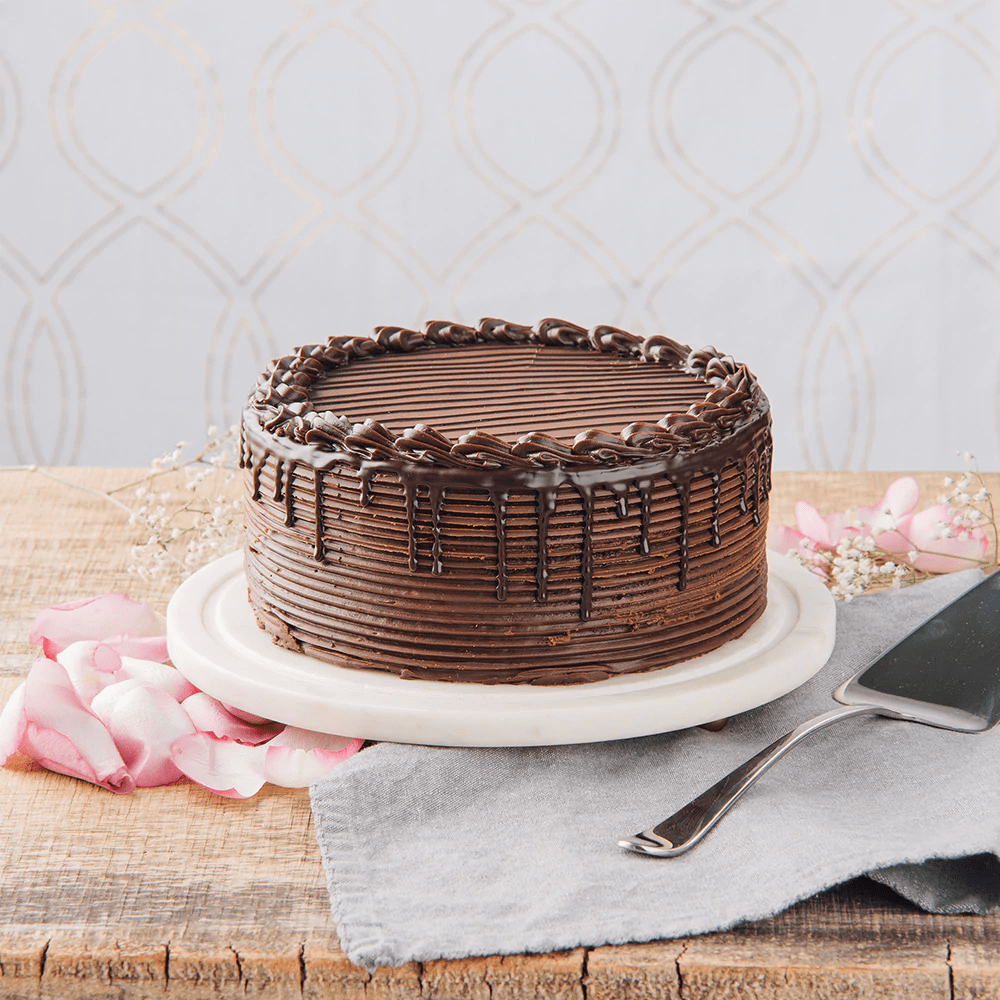 Chocolate Fudge Cake 8"